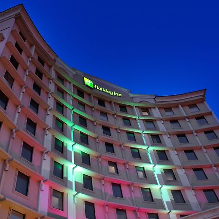 Holiday Inn Express Dallas Market Center By Ihg Exterior foto