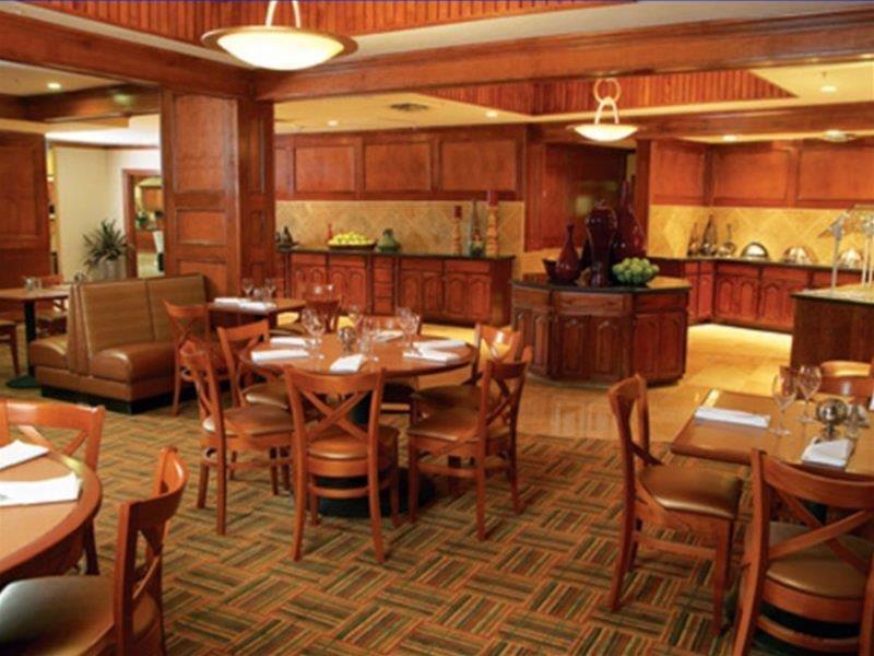 Holiday Inn Express Dallas Market Center By Ihg Restaurante foto